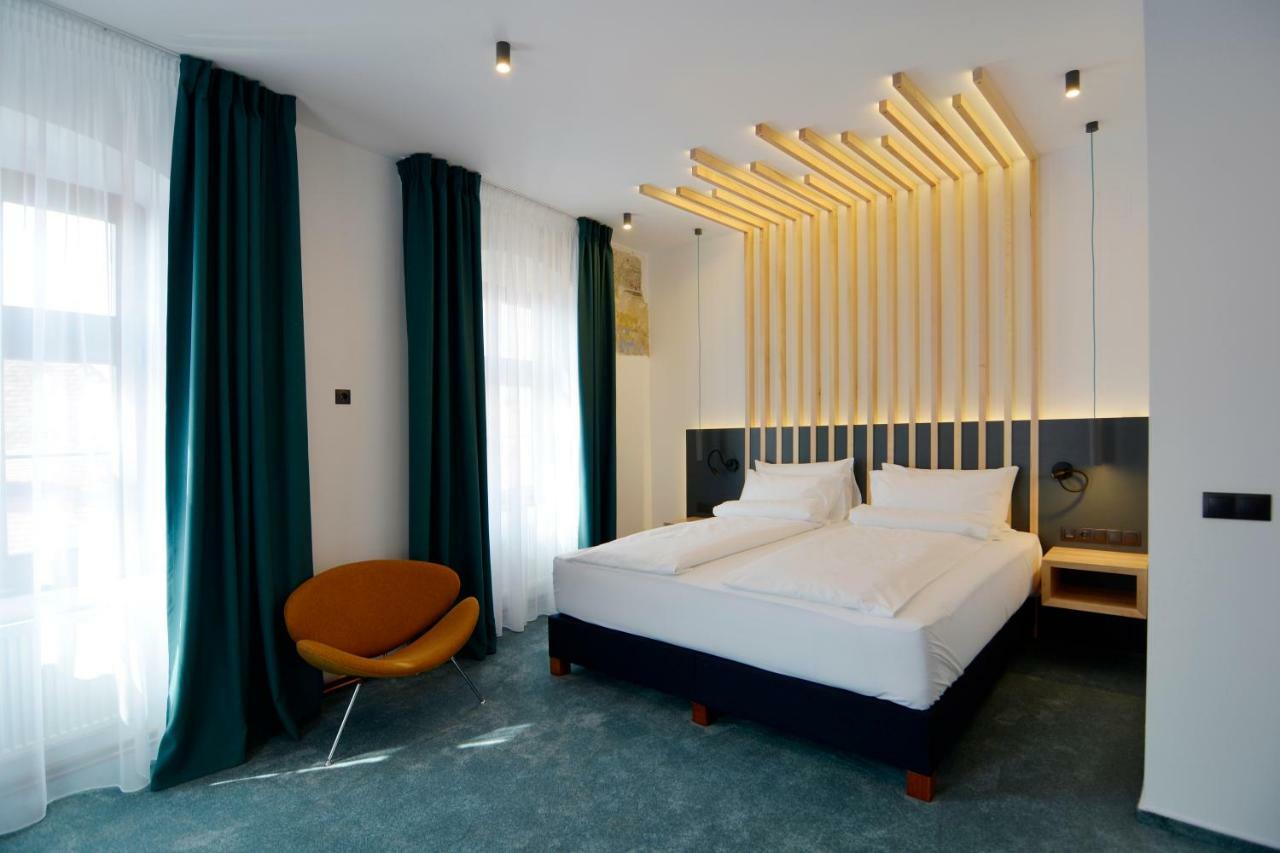 Kleines Hotel Сібіу Екстер'єр фото